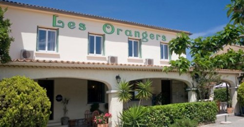 LES ORANGERS
